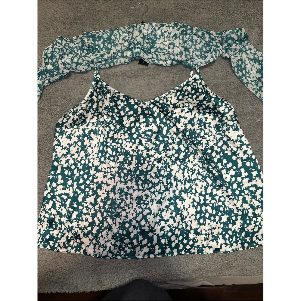 White House Black Market Ruffle Front Blouse SZ L V Neck Color Teal - Picture 9 of 14